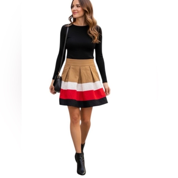 Zara Dresses & Skirts - Zara Basic Womens Pleated Skirt Size medium